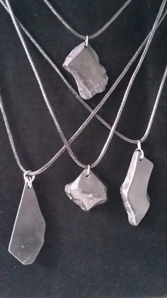 Медальони с неправилна форма_Булман Шунгит_shungite.space_2